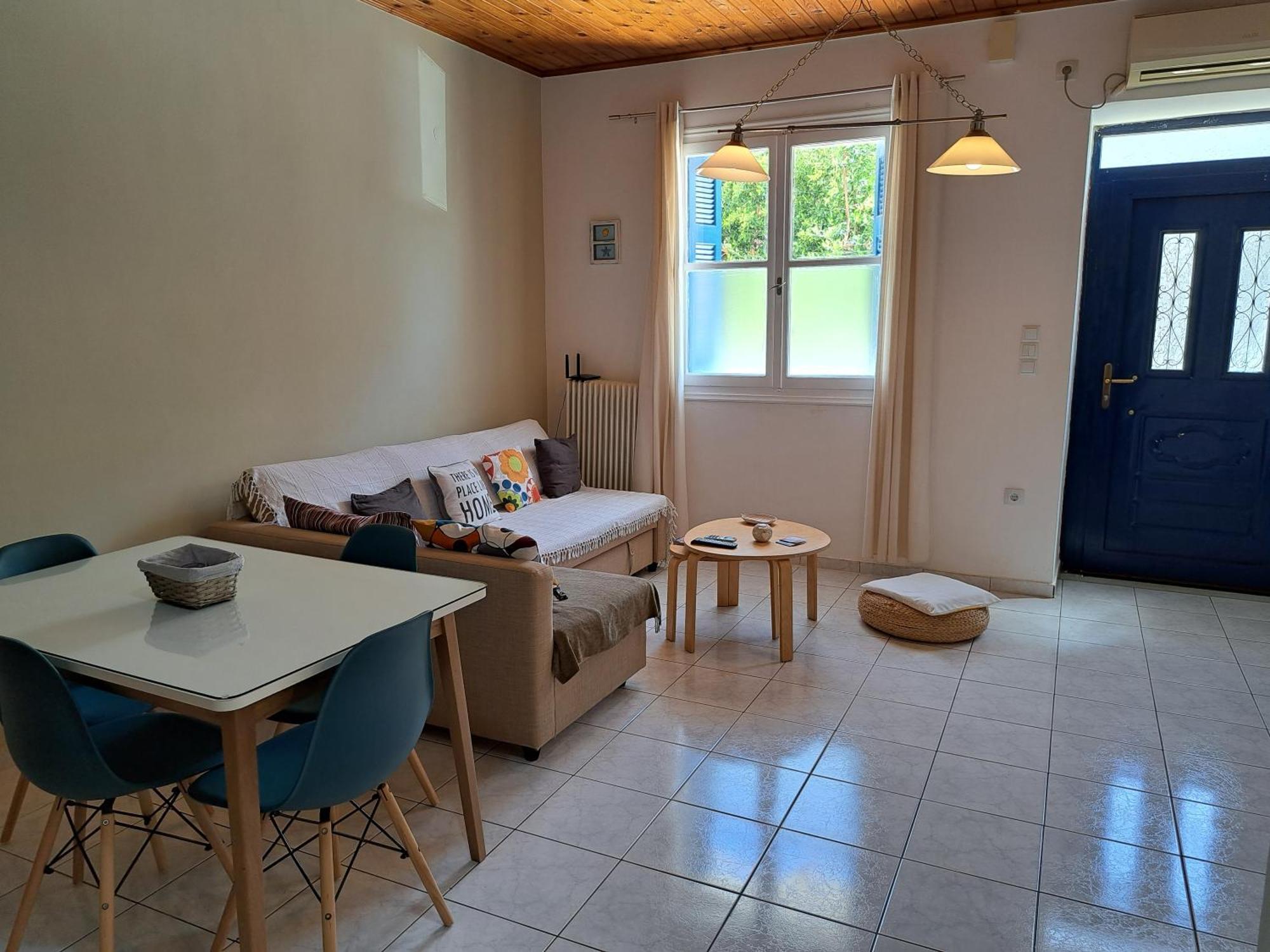 Family Stone Apartment Kyparissia Exterior photo