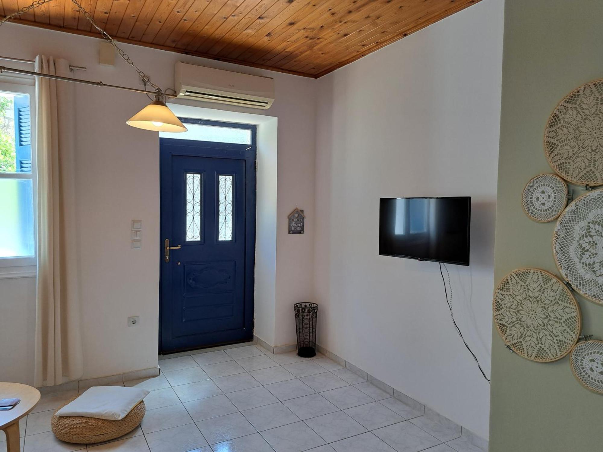 Family Stone Apartment Kyparissia Exterior photo
